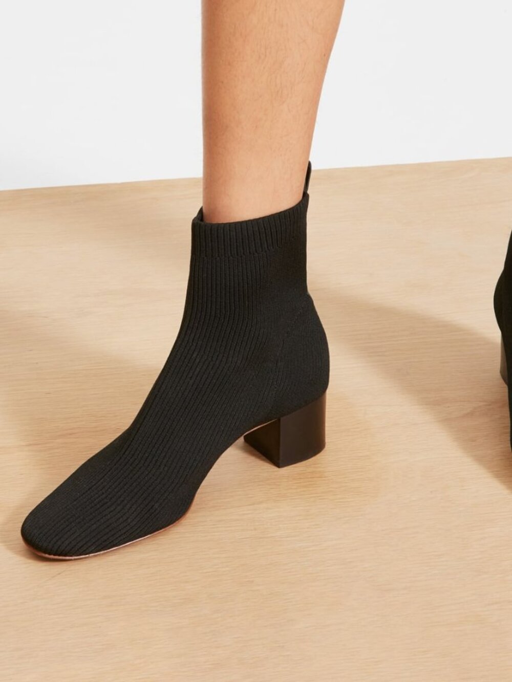 Everlane Women's Glove Boot in Black, Size 9, Leather